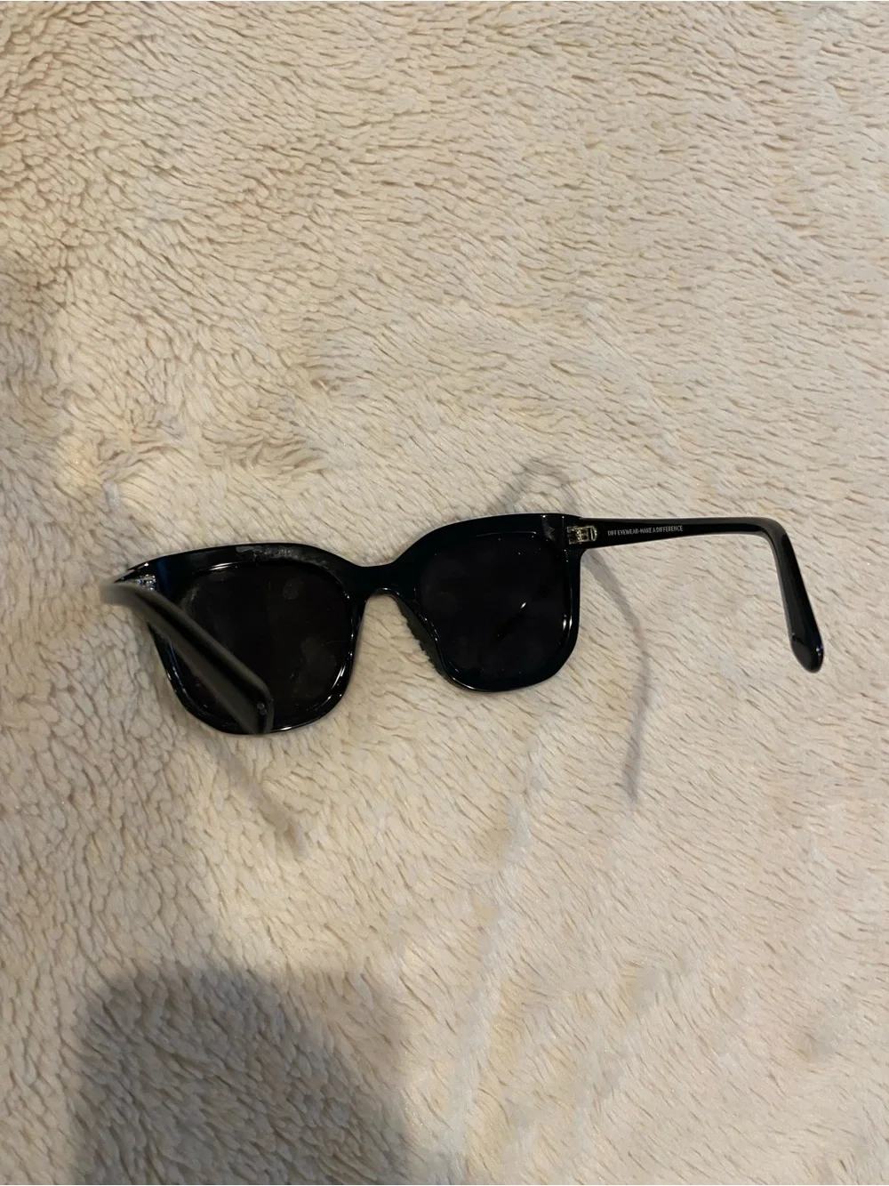 DIFF Eyewear Gia Black Oversized Cat Eye Sunglasses